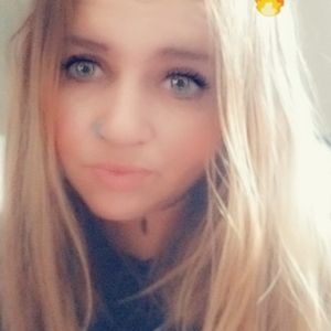 Meet your Posher, Gena